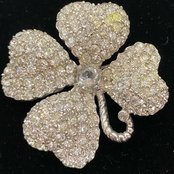 Rhinestone Shamrock brooch Good Luck Charm Four Leaf Clover Pin St. Patricks Day - Picture 5 of 5